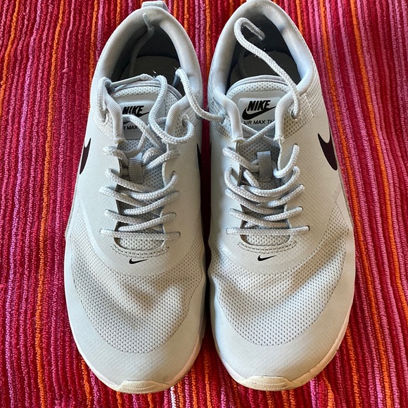 Nike Air Max Thea, White with black swoosh. Sz 7 - Picture 2 of 8